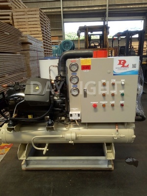 Jia * Company purchased 3T fresh water flake ice machine from our company