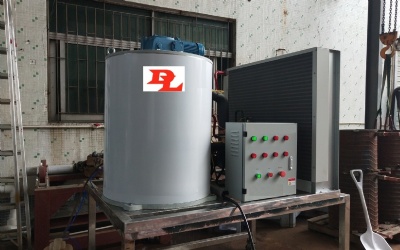 Changhua Xu purchased 2T freshwater flake ice machine from our company